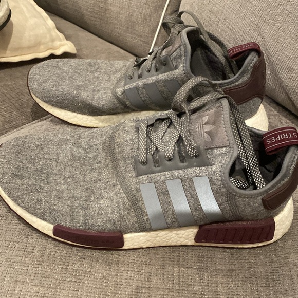 Adidas NMD R1 - Picture 2 of 4